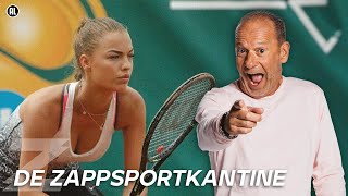 BACKHAND LEREN MET SEM WENSVEEN😱  De Zappsportkantine [upl. by Mehsah]