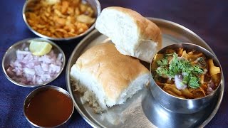 Full Misal Pav with Homemade Masala Recipes  Maharashtrian Street Food  CookingShooking [upl. by Bamberger]