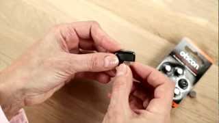 Oticon BTE changing battery [upl. by Rama]