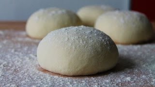 Italienischer Pizzateig Selber Machen Rezept  Italian Pizza Dough Recipe  ENG SUBS [upl. by Ytsirc]