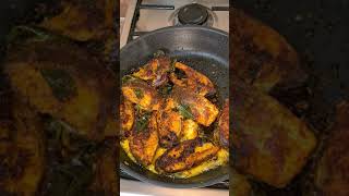 Easy Fish Fry  ഈസി ഫിഷ് ഫ്രൈ  മീൻ വറുത്തത്   Nakulans Kitchen [upl. by Yenduhc]