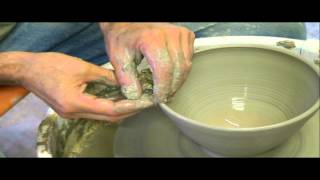 Atelier ArTgile  Poterie  DEMOtournage dun grand bol [upl. by Isia674]