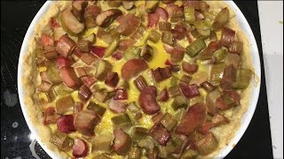 RECETTE TARTE À LA RHUBARBE SIMPLE ET RAPIDE [upl. by Lux211]