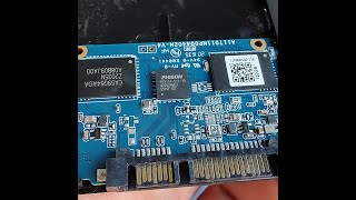 SSD SatafirmS11 cosè e perché accade [upl. by Leatrice]