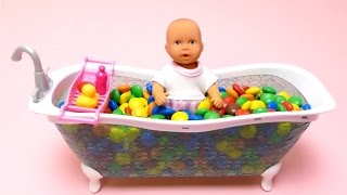 Baby Doll Bath Time in MampMs Candy Bathtub Turtle Minion etc [upl. by Puna246]