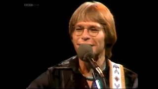 John Denver Sings Druthers Live Performance [upl. by Eetnahc]