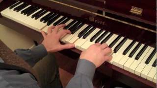 Jazz Piano Lessons Minor jazz piano II VI lick lesson [upl. by Dusen112]