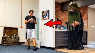 Best funny pranks 2024 😁 😂 pranks compilationfunny failsandlaughs prank 25 [upl. by Nosretep]