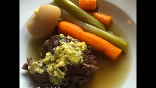 Recette  Potaufeu de joues de boeuf de Marc Lévy  Les Carnets de Julie  Le potaufeu [upl. by Vijnas]