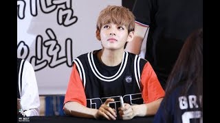 Fan Skips Taehyung Jin Holds Taes Hand 130628 BTS Fansign [upl. by Dianuj]