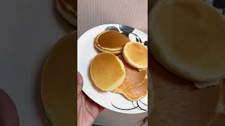 Bisquick makes the best pancakes  How to make Fluffy pancakes [upl. by Maisel]