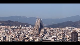 Quick view of Barcelona from the Montjuïc Cable Car Telefèric de Montjuïc 4K video [upl. by Esyla]