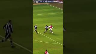 One of the classiest goals of all time 🧐 Dennis bergkamp vs Newcastle [upl. by Dorey940]