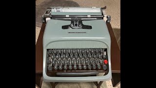 Olivetti Studio 44 Typing Top Five Machines [upl. by Ballinger302]