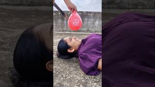 water balloon cutting challange 🎈TomampJerry 👍DiyaIshwarya shorts [upl. by Hobard418]