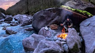 2 Days SOLO Bushcraft  CATCH amp COOK at my Survival Shelter  Hot Stone Cooking [upl. by Alimhaj823]