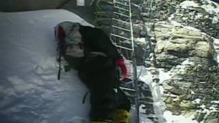 Everest 2  Eine gebrochene Hand [upl. by Ettelracs]