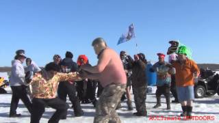 HARLEM SHAKE ICE FISHING NEW YORK STYLE EEL BAY [upl. by Avis]