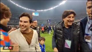 Checo Pérez abraza a Iván Zamorano y le dice a su hijo quotél es mi ídoloquot  Futbol  AS México [upl. by Guillema]