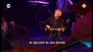 Boudewijn de Groot  Avond met lyrics  Top 2000 In Concert 2009 [upl. by Baily]