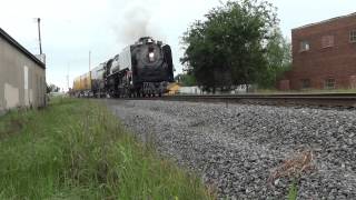 Union Pacific UP 844 Troubles in Mt Pleasant Texas [upl. by Choong918]