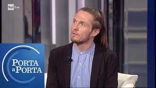 Raffaele Sollecito quotDopo il carcere nessuno mi ha riabilitatoquot  Porta a porta 19062019 [upl. by Attenauq]