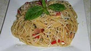 pasta con aglio e olio song [upl. by Sandra552]