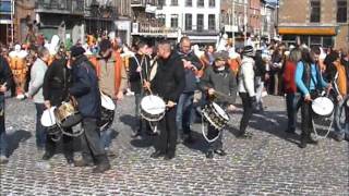 carnaval de binche 2011 les independants [upl. by Anilave]