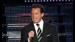 Luis Miguel  Oldies Ballads Medley Live  Argentina 2010 [upl. by Rickert]