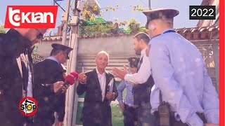 StopVideo përmbaruesi sherr me gazetarin grabiti vilën për borxhin e shlyer  11 Tetor 2022 [upl. by Atikaj257]