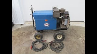 Miller AEAD200LE Portable Gas Welder Generator 120240v 225 Amp 4000W 4 Kw [upl. by Ernaldus]