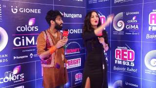 GIMA AWARDS 2016 RED CARPET  Elli Avram with KaanPhaad ABHILASH [upl. by Feirahs]