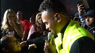 OZUNA se emociona y canta con una niña quot El Farsante quot [upl. by Drauode]