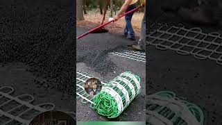 बर्फ जमी सड़कें Electric Snow Melting System for Roads How Does It Work [upl. by Atinehs697]