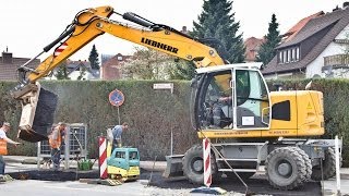 Liebherr A 918 Compact Mobilbagger mit Oil Quick im Straßenbau HD [upl. by Aicnerolf]