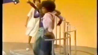 Soul Train 75  Lil Joe Chism and Damita Jo Freeman [upl. by Sevein]