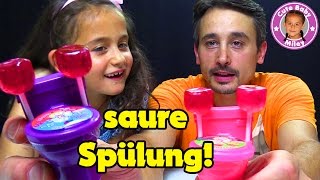 SAURE LUTSCHER TOILETTEN SPÜLUNG  dippen in die Klospülung  CuteBabyMiley [upl. by Amal]