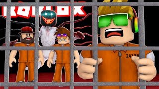 WE HAVE TO ESCAPE THIS CREEPY PRISON ROBLOX PRISON BREAK HORROR GAME [upl. by Joice253]