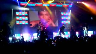 Wisin amp Yandel Ft Jennifer Lopez  Follow The Leader live hd [upl. by Cuda]