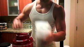 Blender Bottle Shaker How to mix your protein shakes [upl. by Lledal825]