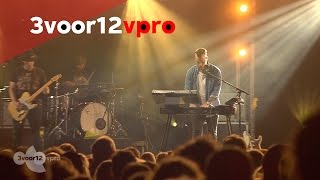 Asgeir  Heart Shaped Box Live op Into The Great Wide Open 2014 [upl. by Zollie]