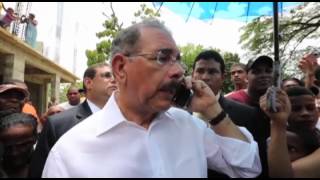 Danilo Medina quotSi el ingeniero no viene el lunes a trabajar le quitamos el contratoquot [upl. by Aurita]