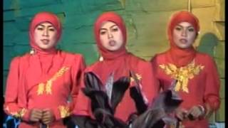 Syafiq Muna Annisa Group  Di Mana  Mana Dosa Official Music Video [upl. by Nairahcaz]