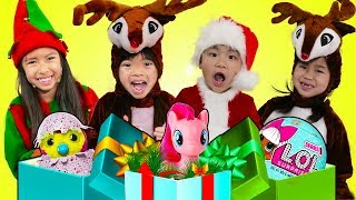 Wendy Emma Jannie amp Lyndon Pretend Play Saving Christmas Morning amp Presents for Kids [upl. by Stacey]