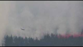 Tyaughton Lake Fire  Retardant Drop [upl. by Aysan]