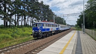 EP071022  TLK MIERZEJA amp ET22801 ze składem węglarek mijają się na po Stasin Polny 03072023 [upl. by Mordy323]