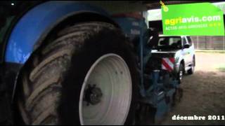 Philippe Leroy donne son avis sur le New Holland T6090 [upl. by Sanoj]