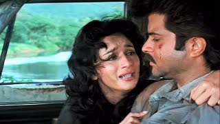 Madhuri Dixits heart broken by Anil Kapoor  Tezaab  Emotional Scene 1720 [upl. by Adamina]