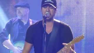 Luke Bryan  Muckalee Creek Water  Dirt Road Diaries Tour 92813 [upl. by Garek978]