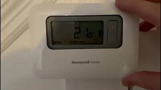 Basic use of Honeywell T3 wireless programmable thermostat [upl. by Nygem]